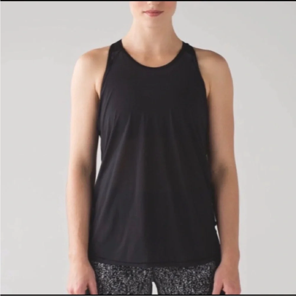 Lululemon Fit Physique Tank Top With Bra size 8